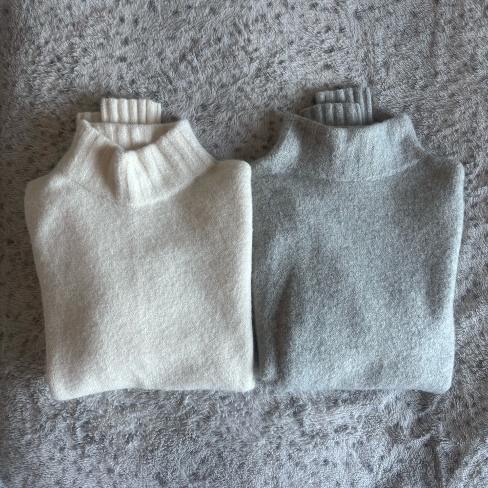 J. Crew | Set of 2 | Classic Mock Neck Sweaters | Cream & Light Gray | Size XS - Picture 2 of 8